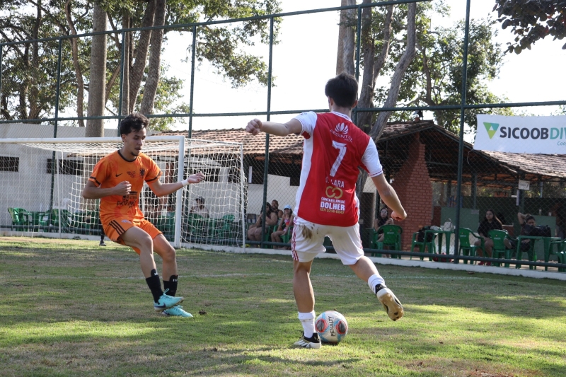 Galeria jogos-de-ida-das-semifinais-do-campeonato-socaite-agitam-o-fim-de-semana-no