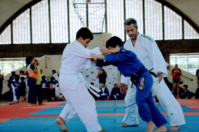 Noticia estrela-promove-copa-de-judo-com-participacao-de-sede-equipes